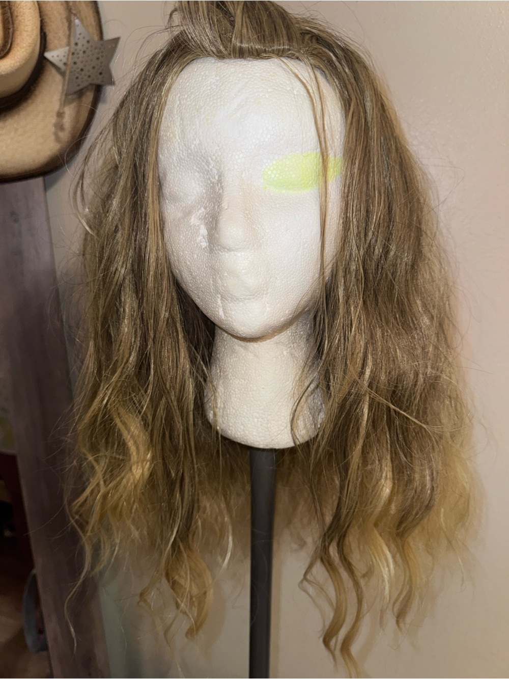 Natural Wavy Ombre human hair Wig - Blonde with Dark Roots